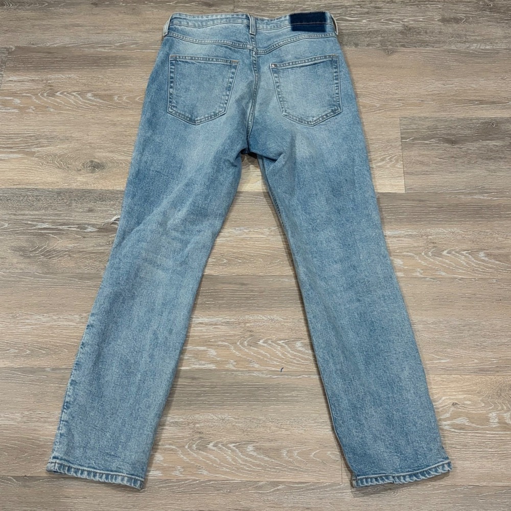 H&M &Denim Vintage Slim High Waist‎ Jeans Light Wash Distressed Blue Size 6 - Picture 3 of 5